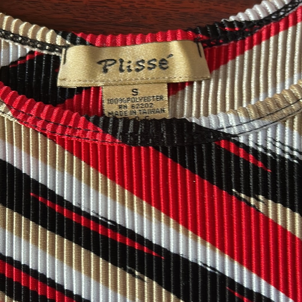 Blouse - Picture 2 of 3